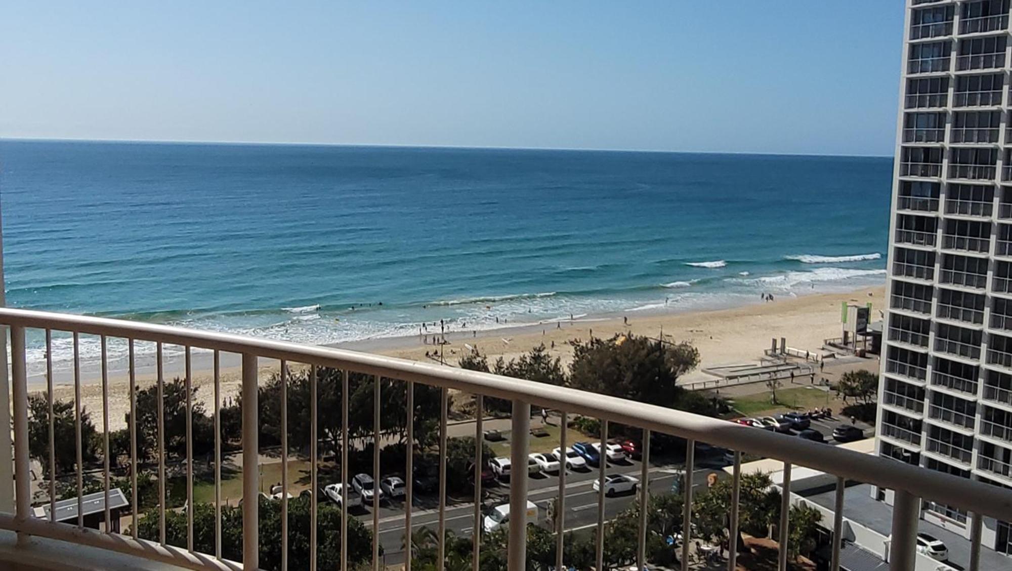 Apr Private Suites Moroccan By The Beach Gold Coast Exterior foto