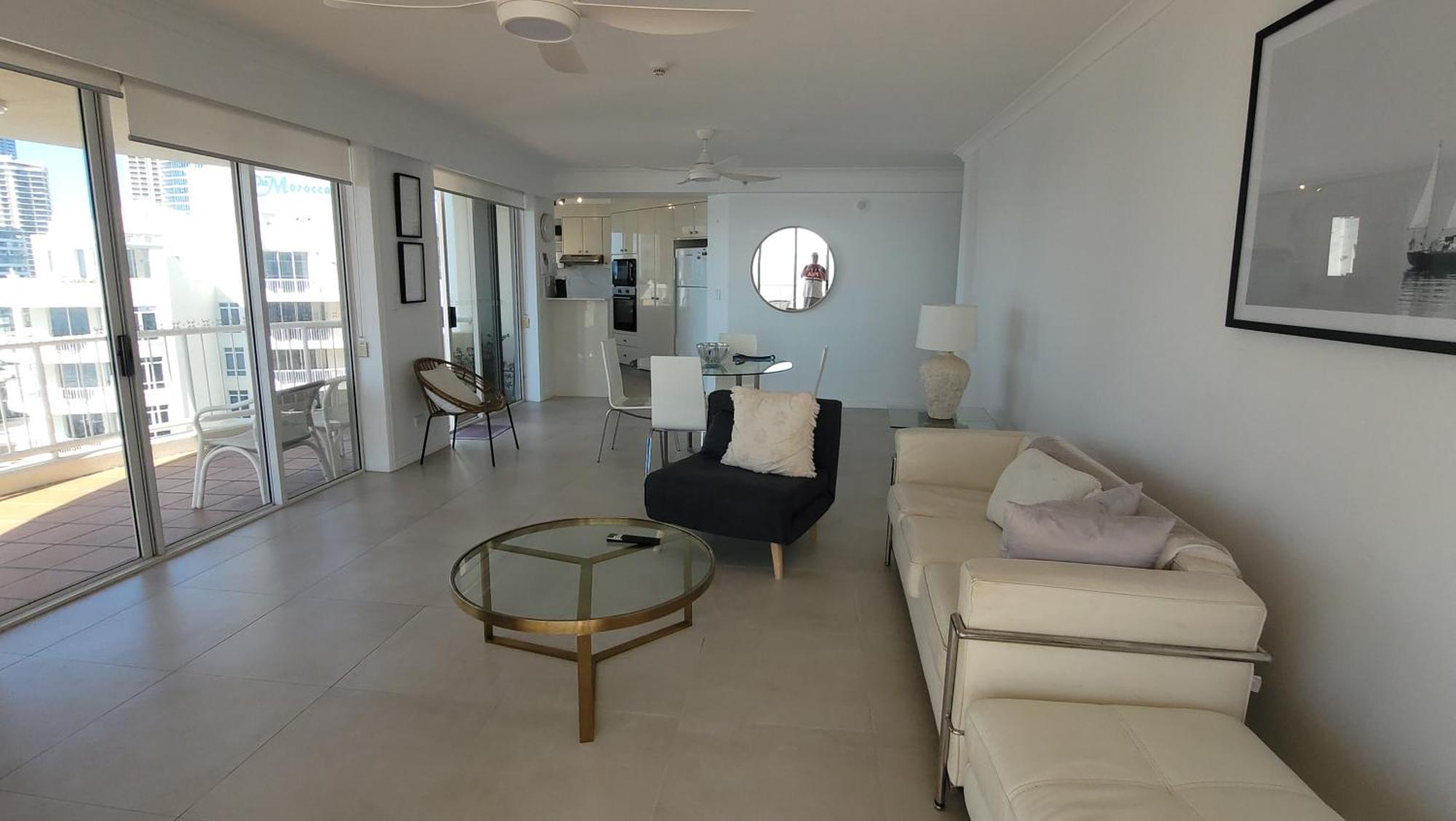 Apr Private Suites Moroccan By The Beach Gold Coast Exterior foto