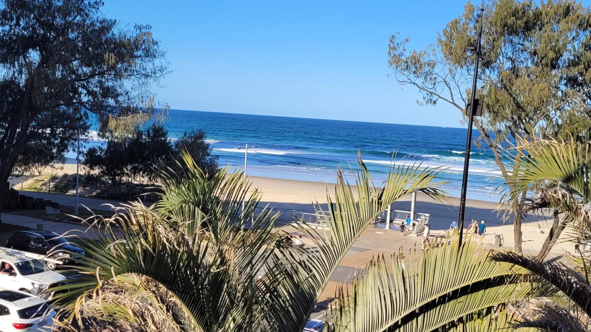 Apr Private Suites Moroccan By The Beach Gold Coast Exterior foto