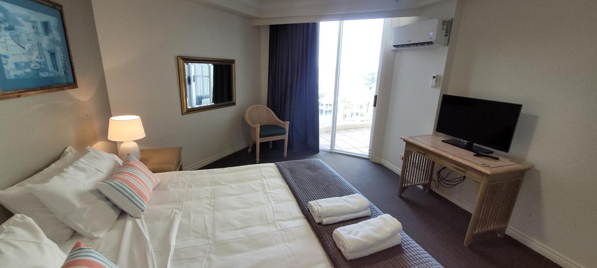 Apr Private Suites Moroccan By The Beach Gold Coast Exterior foto