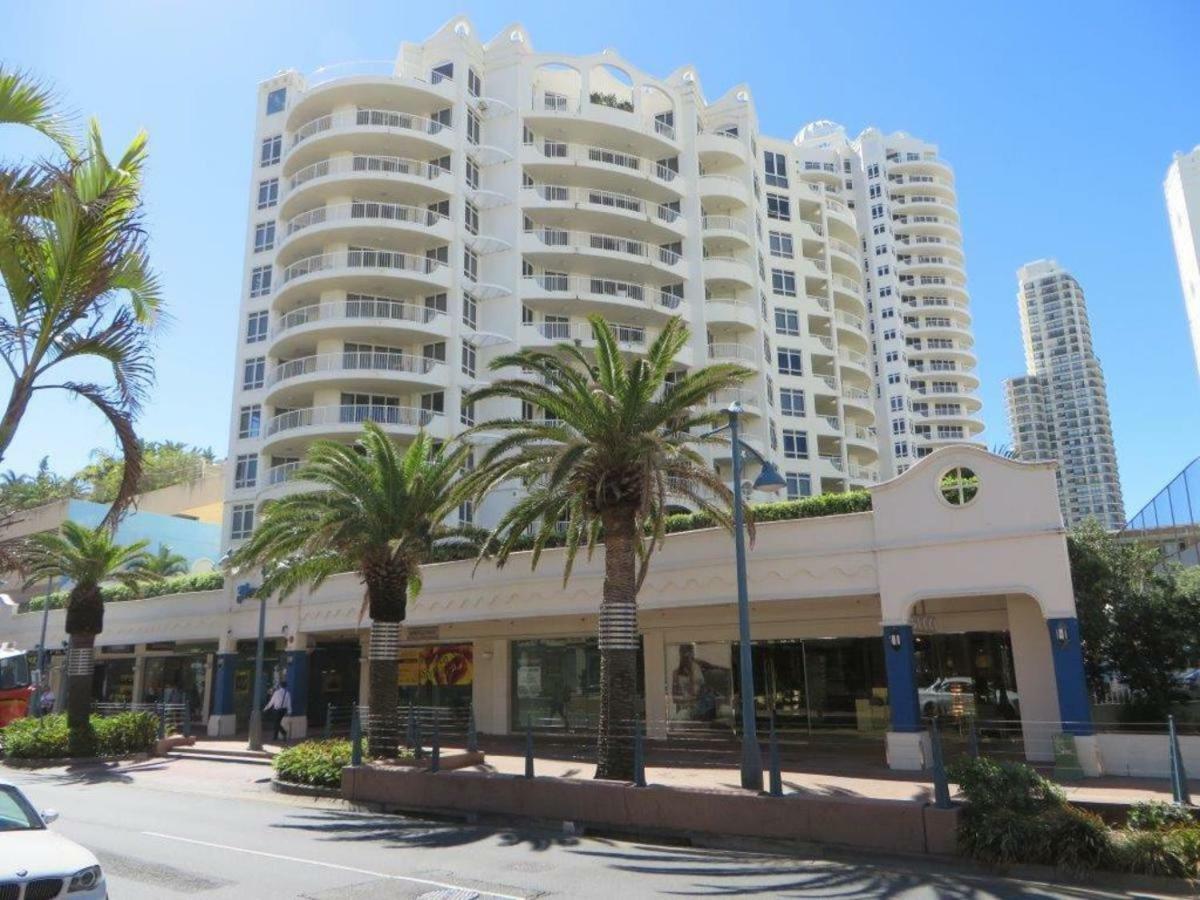 Apr Private Suites Moroccan By The Beach Gold Coast Exterior foto